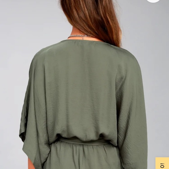 Olive green romper size small - Picture 4 of 5